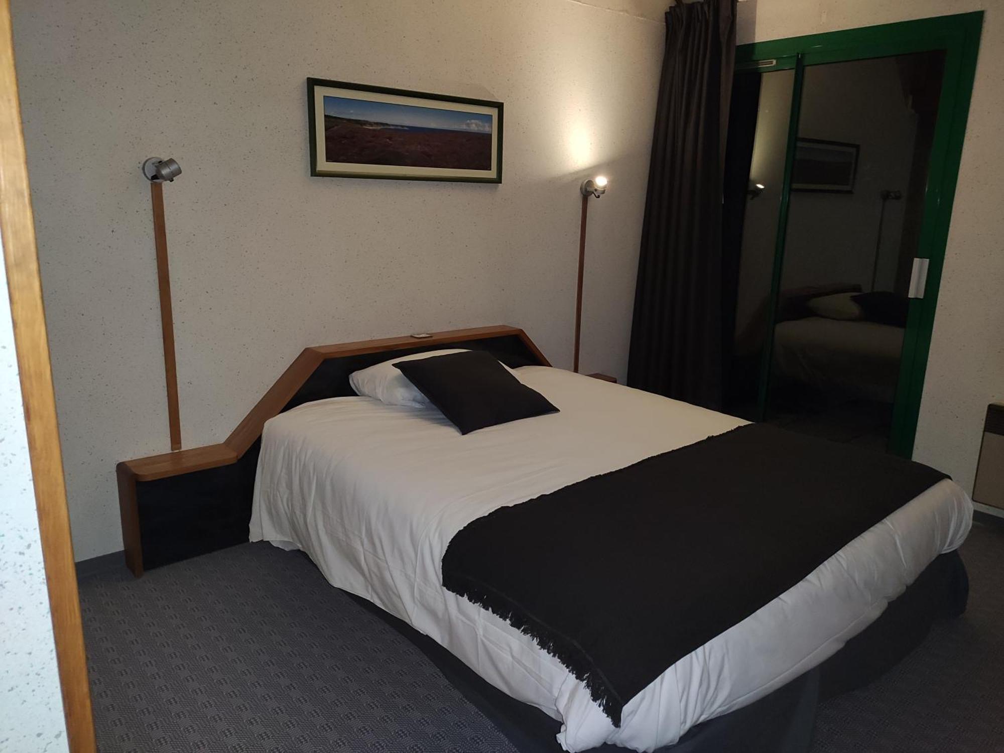 Hotel Les Dineux Village Tremeur