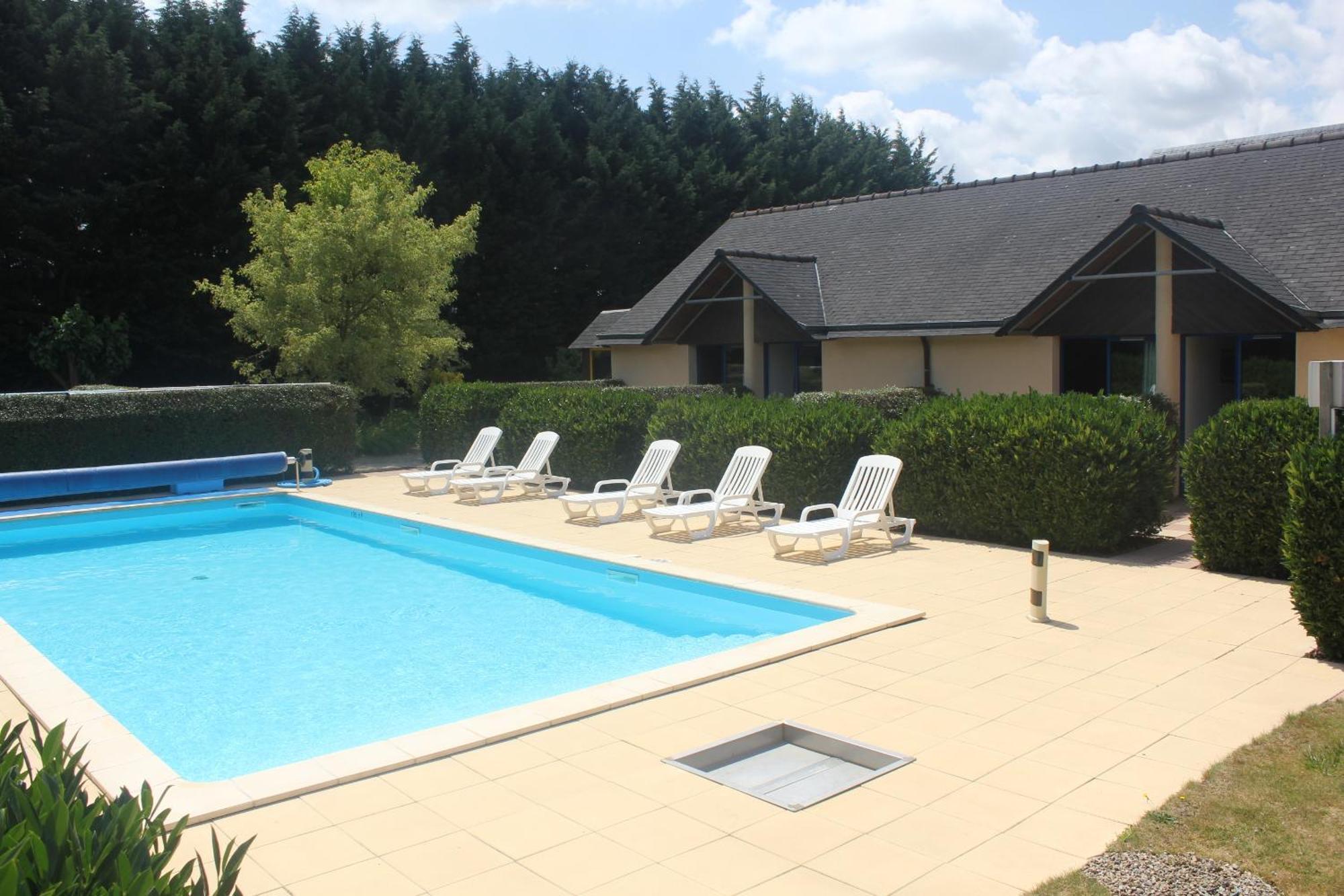 Hotel Les Dineux Village Tremeur