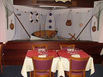 Hotel Les Dineux Village 3*